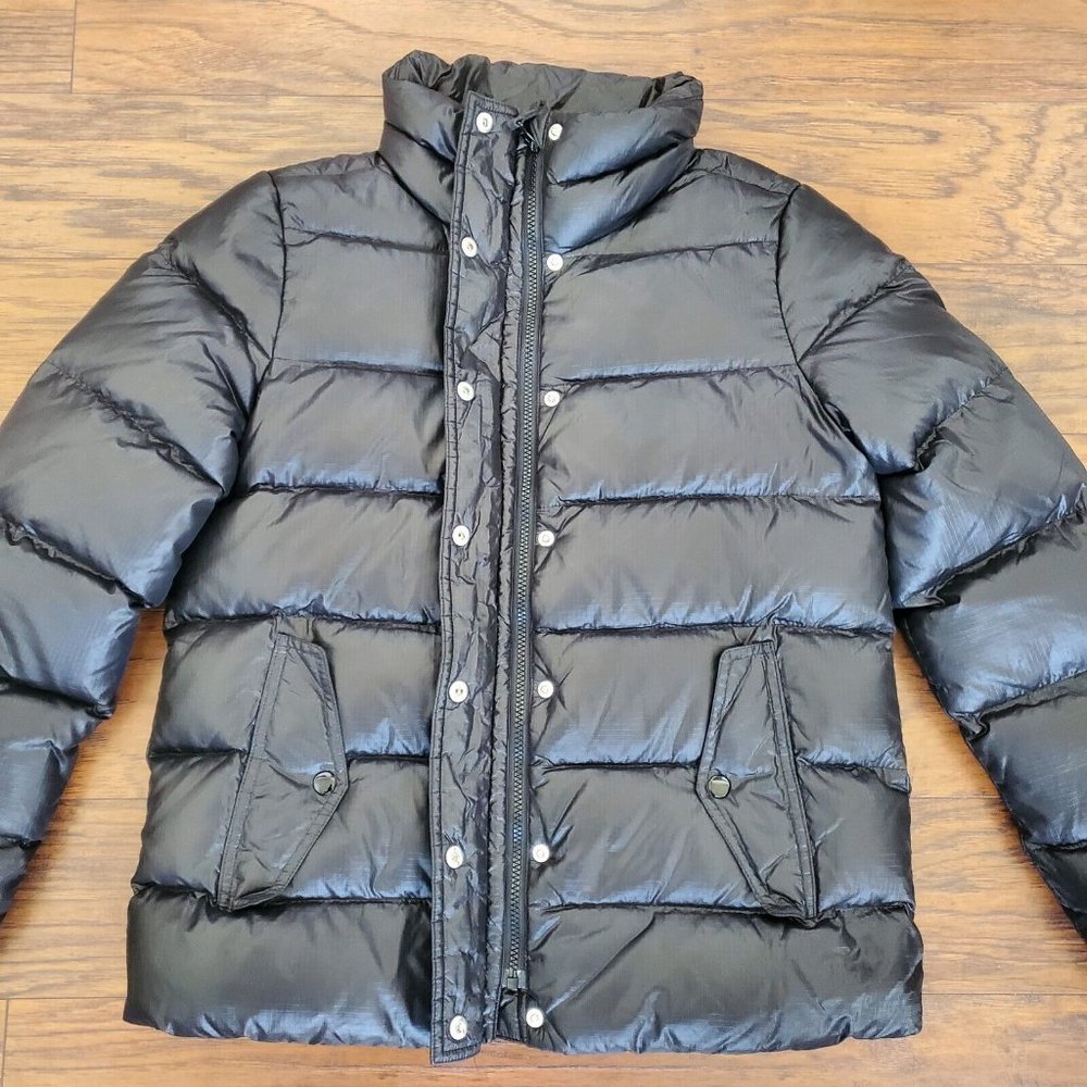J. CREW Black Shiny Woman's Puffer Jacket -Size Medium - Picture 2 of 6